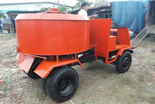 m&aacute;y trộn b&ecirc; t&ocirc;ng cỡ lớn tự h&agrave;nh