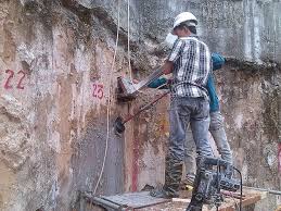 M&aacute;y cắt b&ecirc; t&ocirc;ng