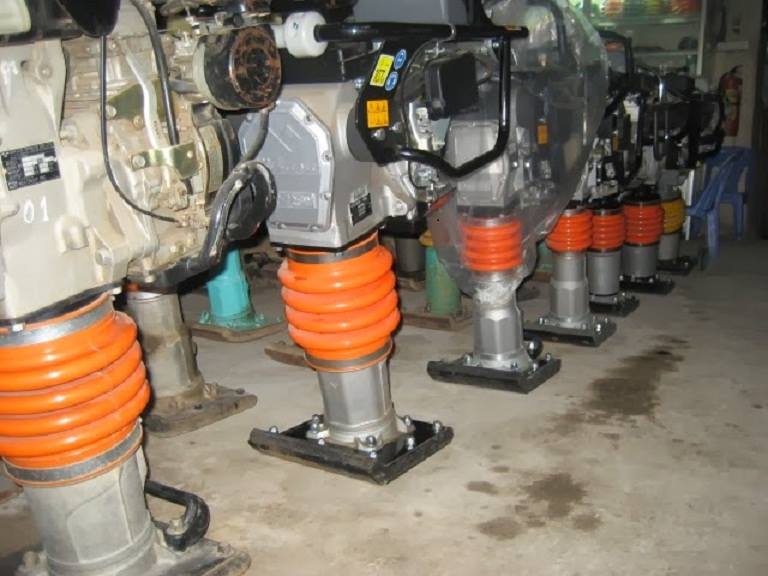 Dịch vụ thuê máy đầm cóc Mikasa MT55